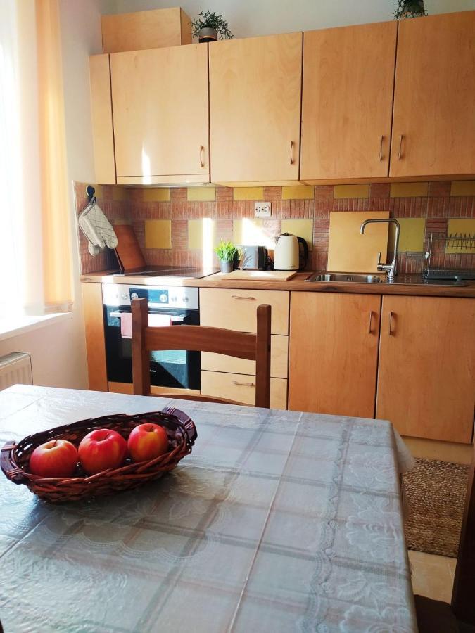 شقة Дом За Гости Осогово كيوستينديل المظهر الخارجي الصورة